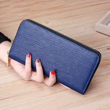 Cargar imagen en el visor de la galería, Monedero de Piel de alta calidad con gran capacidad y espacio
